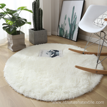 Round colorful plush bedroom floor mat